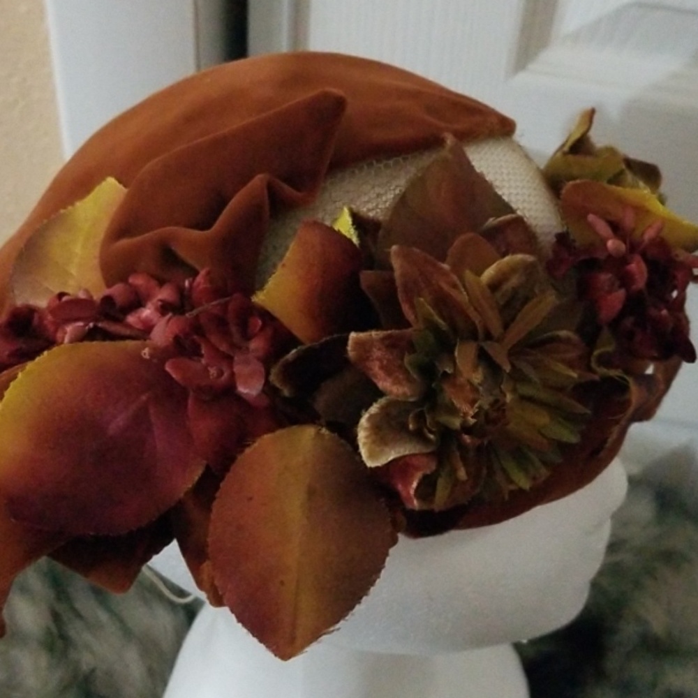 Fascinator - Picture 3 of 3